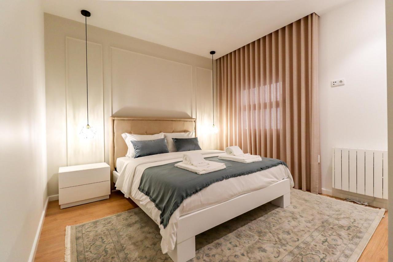 Santa Luzia Views - Modern City Centre Apartment With Iconic Views Viana do Castelo Exterior photo